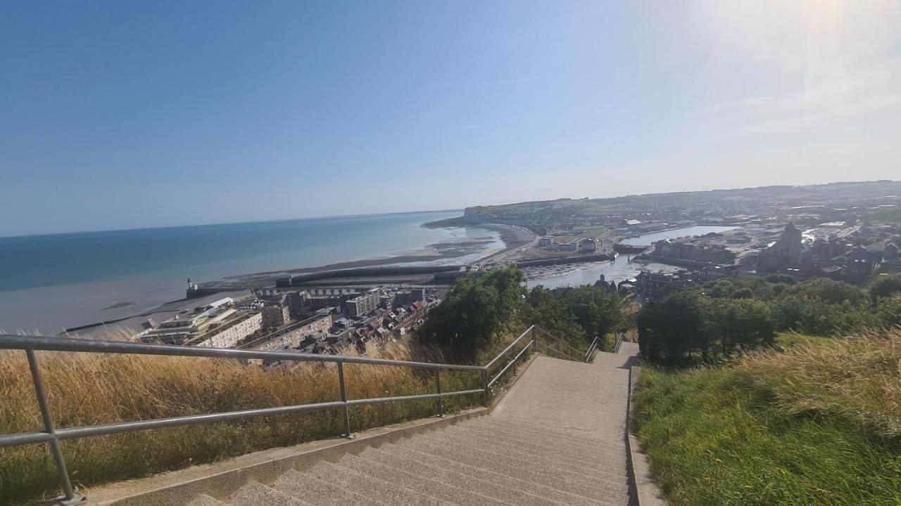 Residence Du Bord De Mer 9 Appartements Avec Une Vraie Vue Mer ル・トレポール エクステリア 写真