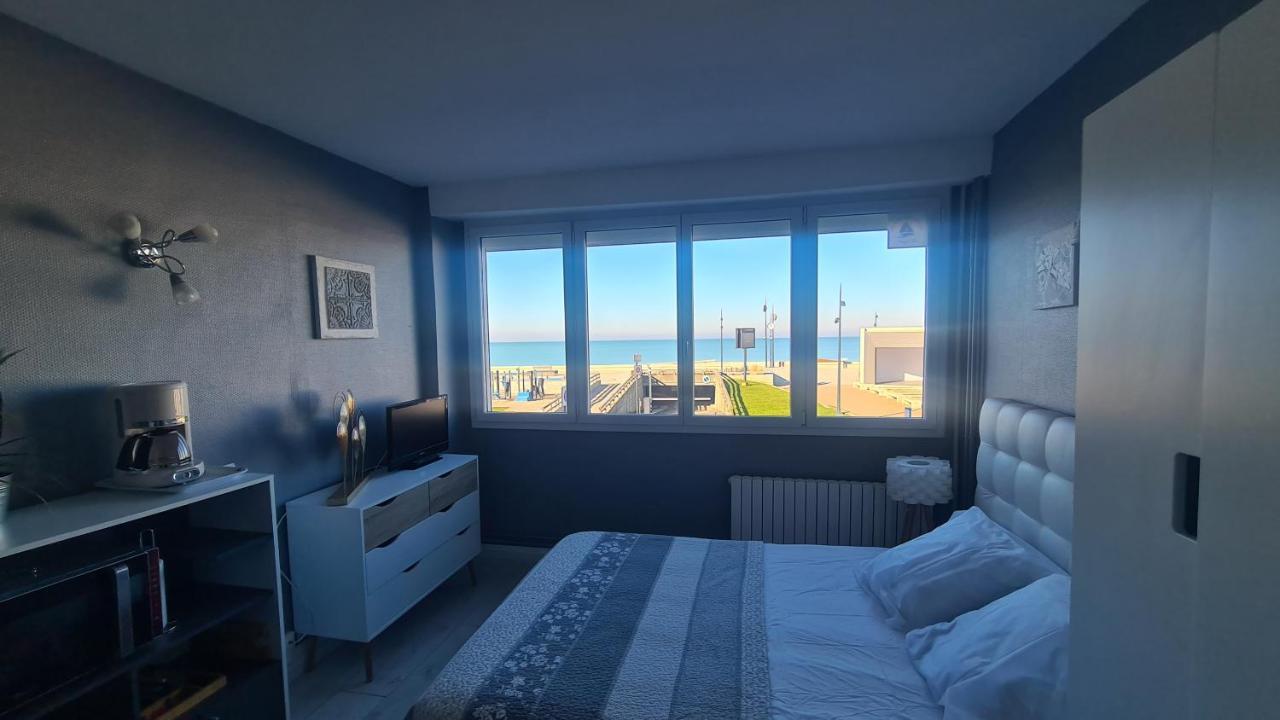 Residence Du Bord De Mer 9 Appartements Avec Une Vraie Vue Mer ル・トレポール エクステリア 写真