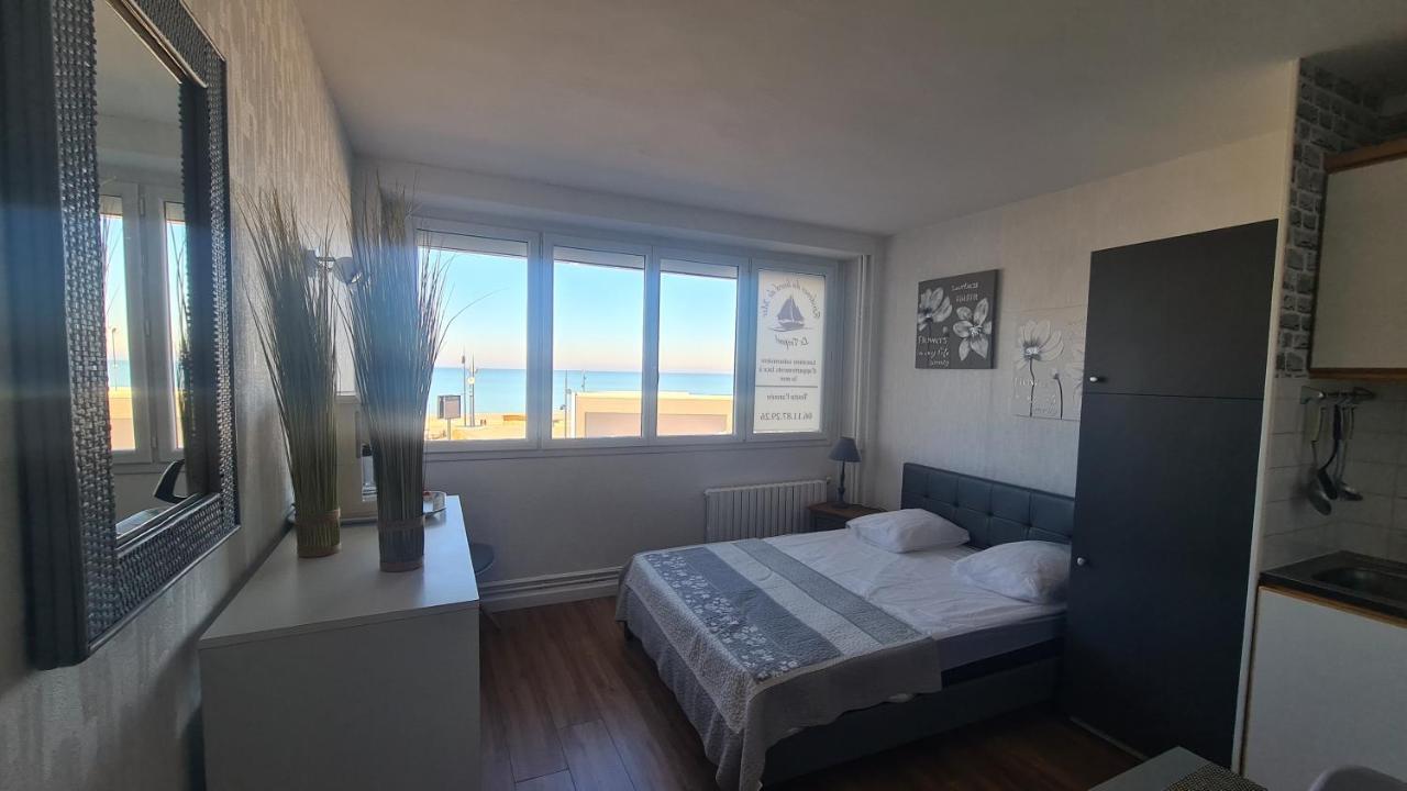Residence Du Bord De Mer 9 Appartements Avec Une Vraie Vue Mer ル・トレポール エクステリア 写真