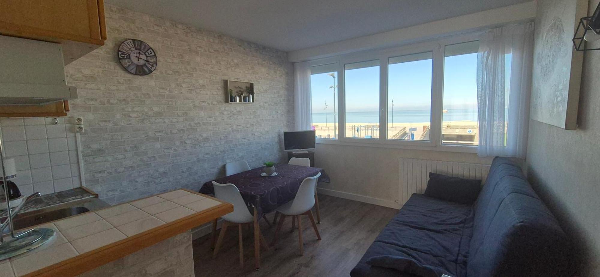 Residence Du Bord De Mer 9 Appartements Avec Une Vraie Vue Mer ル・トレポール エクステリア 写真
