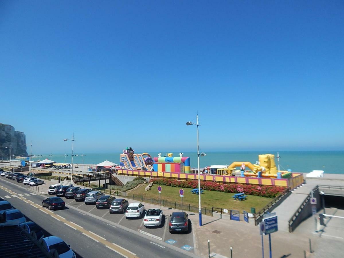 Residence Du Bord De Mer 9 Appartements Avec Une Vraie Vue Mer ル・トレポール エクステリア 写真