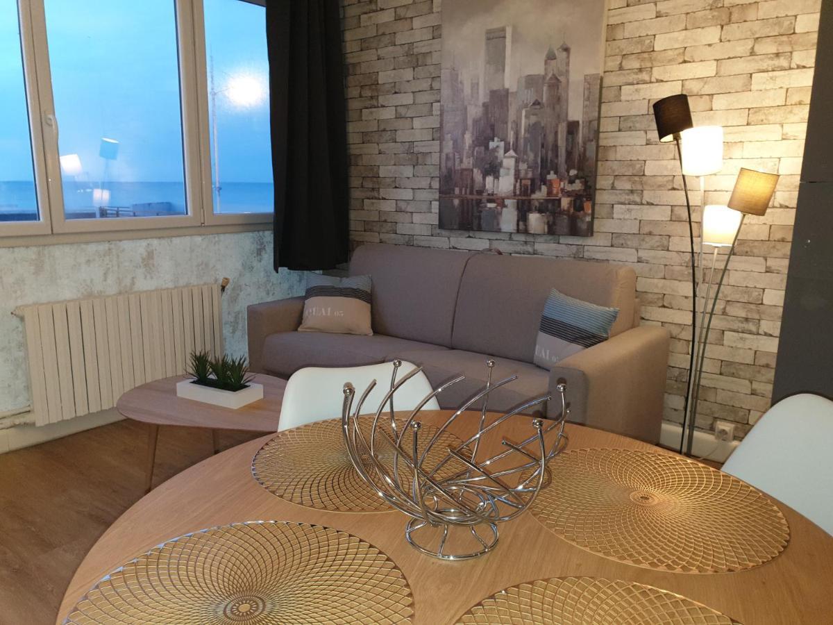 Residence Du Bord De Mer 9 Appartements Avec Une Vraie Vue Mer ル・トレポール エクステリア 写真