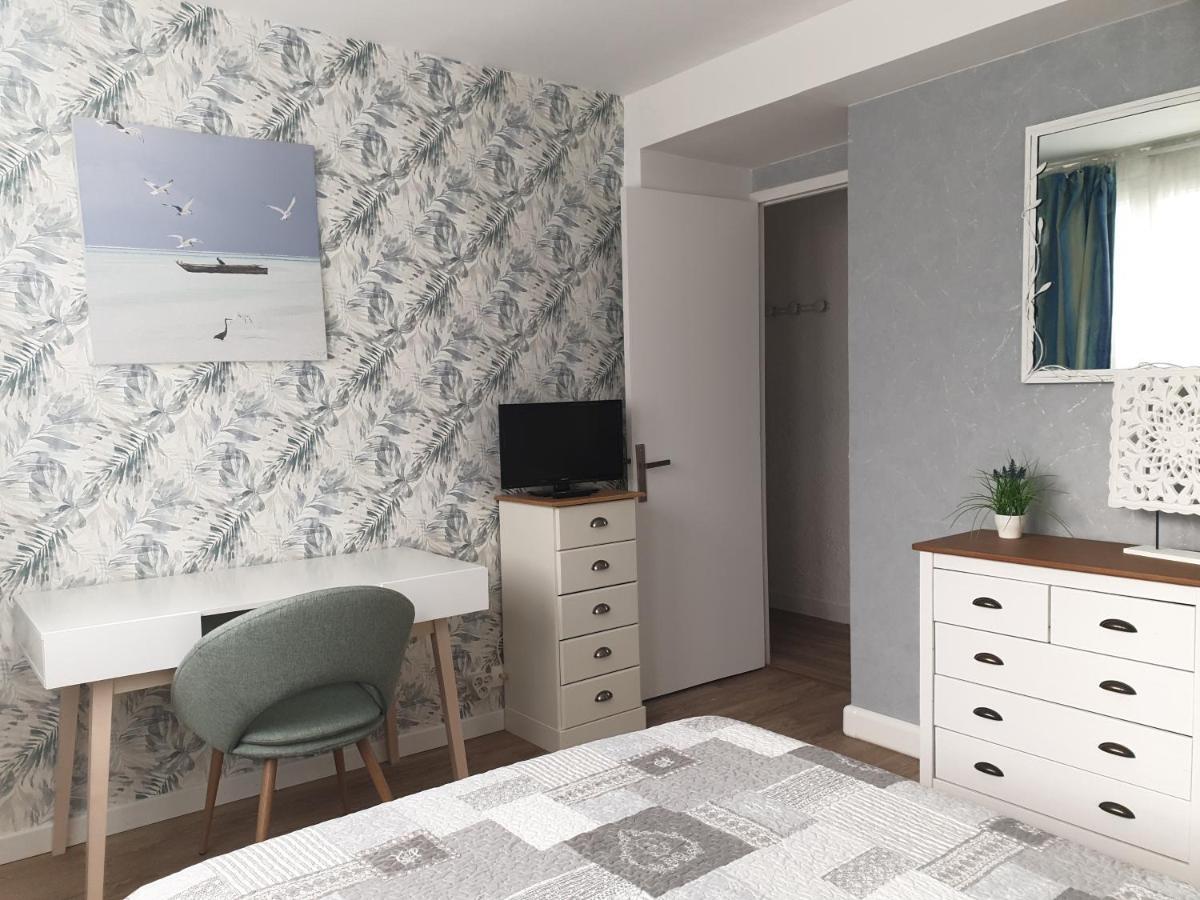 Residence Du Bord De Mer 9 Appartements Avec Une Vraie Vue Mer ル・トレポール エクステリア 写真